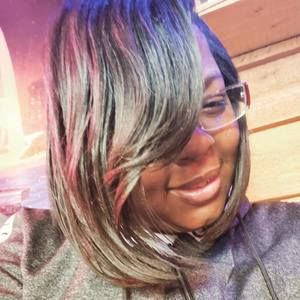 Meet your Posher, Timika